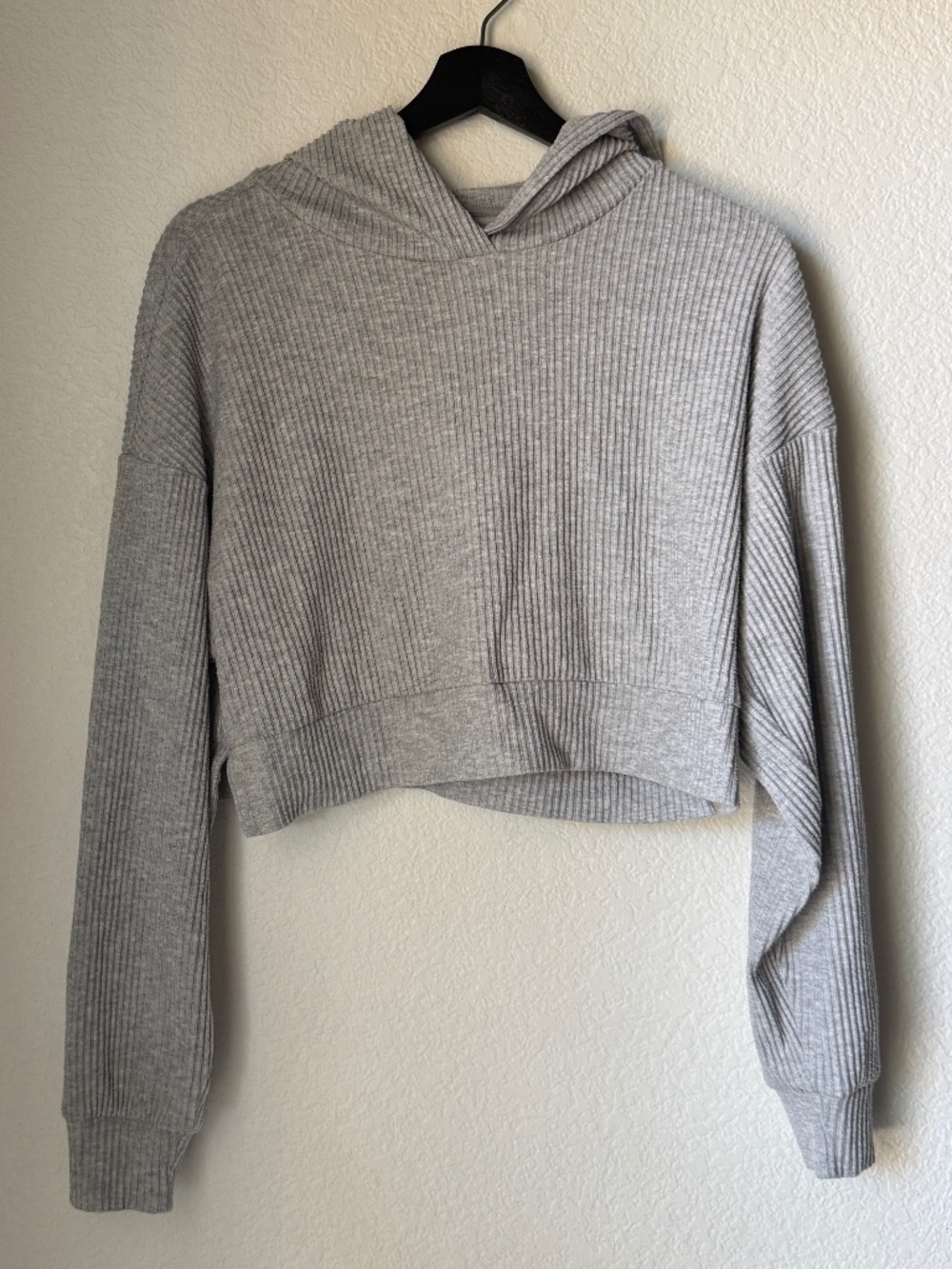 Alo Yoga Muse Cropped Ribbed Hoodie | Women's XS